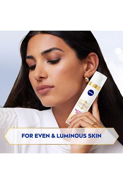 NIVEA LUMINOUS 630 EVEN GLOW Anti Dark Spot Face Fluid SPF 50, UVA & UVB Sun Protection, Spotless Ev