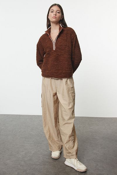 Trendyol Collection Sportovní mikina z hnědé plyšové látky - Thmaw23Sw00021