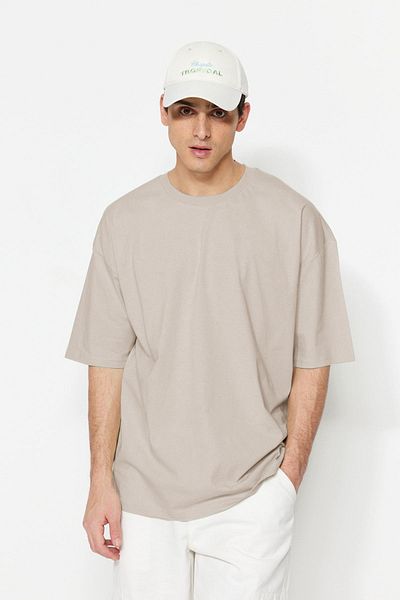Trendyol Collection Übergroßes, steinfarbenes 100 % T-Shirt – TMNSS22TS0318
