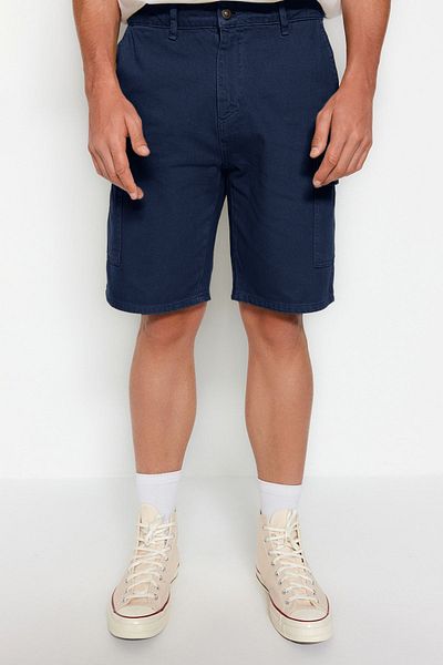 Kolekcia Trendyol Indigo relaxačné šortky a bermudy TMNSS23SR00065