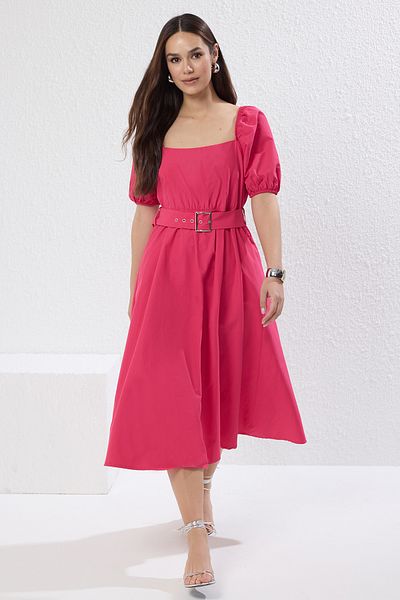 Trendyol Collection Φούξια μονόχρωμο μίντι υφαντό φόρεμα TWOSS23EL01123