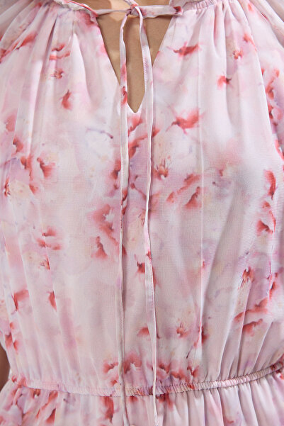 Trendyol Collection Pink Floral Skirt Waist Opening Elastic Chiffon Flight Flight Woven Maxi Dress Twoss25El00570