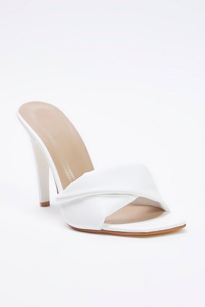 TRENDYOL SHOES Boty na podpatku