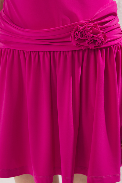 Trendyol Collection Φούξια Ρόδο Αξεσουάρ Λεπτομέρειες με Ανοικτή Πλάτη Μη Δαχτυλίδι Πλεκτό Ελαστικό Μίνι Πλεκτό Φόρεμα TWOSS25EL00690