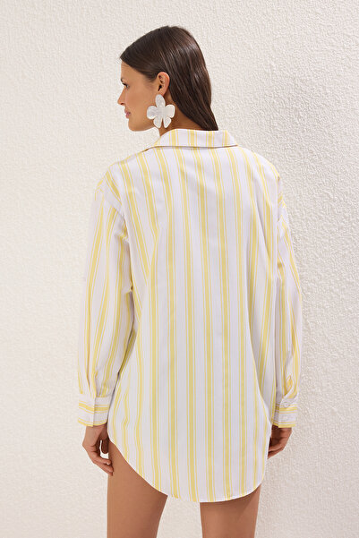 Trendyol Collection Plážové oblečení Žlutá pruhovaná tkaná maxi košile TBESS22GO0664