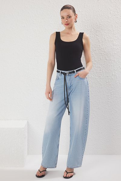 Trendyol Collection Black Pool Collar Fitted/Fitted Backless Low-Cut Bottomed Snap Fastener Stretchy Knitted Body Twoss25Bd00018