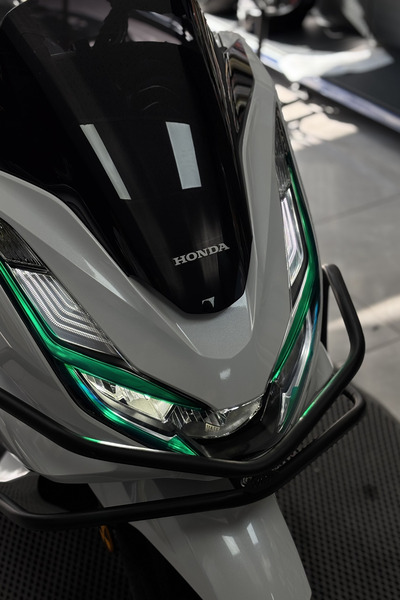 Banxtre Honda PCX Gündüz Ledleri için Yeşil Renk Far Tasarım Folyo Sticker Et...