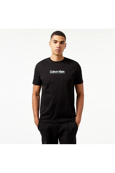 Calvin Klein T-Shirt