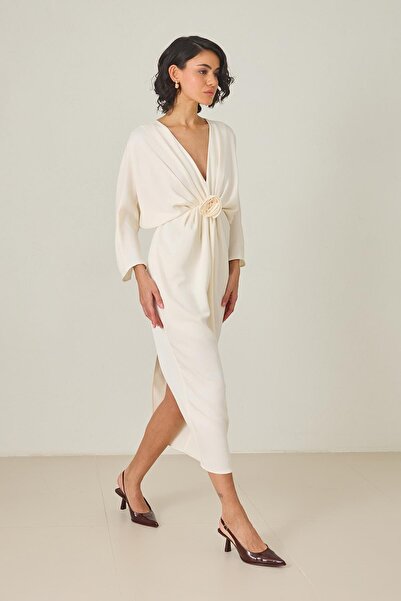 Setre Cream Deep Cut and Rose Detailed Long Dress