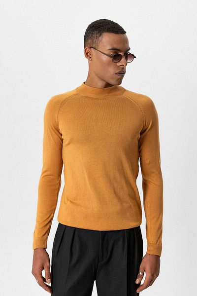 Antioch Half-Thigh Men's Knitwear