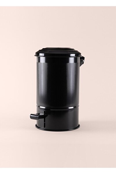 The Mia Stripe Kitchen and Bathroom Trash Can Black 5 Lt