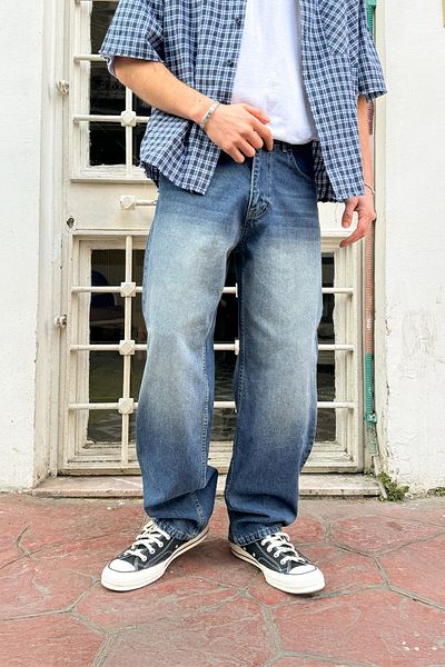 Flaw Wear Dark Blue Regular Jeans with Washed Detail