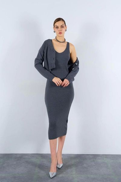 Qu Style بدلة كارديجان فستان مضلع مدخن