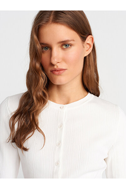Dilvin 10731 Crew Neck Ribbed Buttoned Slim Knitwear Blouse-Ecru