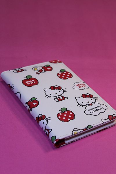 Miniso Hello Kitty Licensed Apple Collection Passport Case