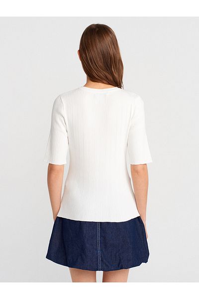 Dilvin 10731 Crew Neck Ribbed Buttoned Slim Knitwear Blouse-Ecru