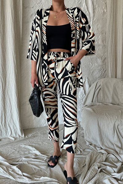 Know Női színes zebra mintás kimonó alsó és felső szett nadrággal