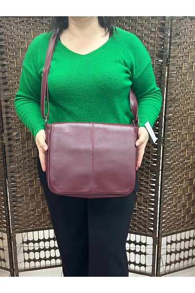 Akın Women's Burgundy Color Large Size Messenger Bag Non-Peelable Leather