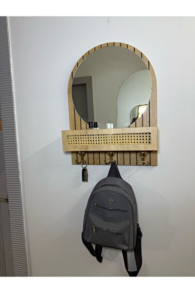 C&A PINE DESIGN dresuar