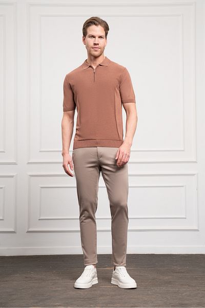 Morven Men's Tan Trend Polo Neck Dynamic Fit Relaxed Cut T-Shirt