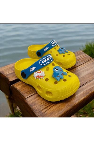 GEZER Boy's Crocodile Patterned Cross Slippers