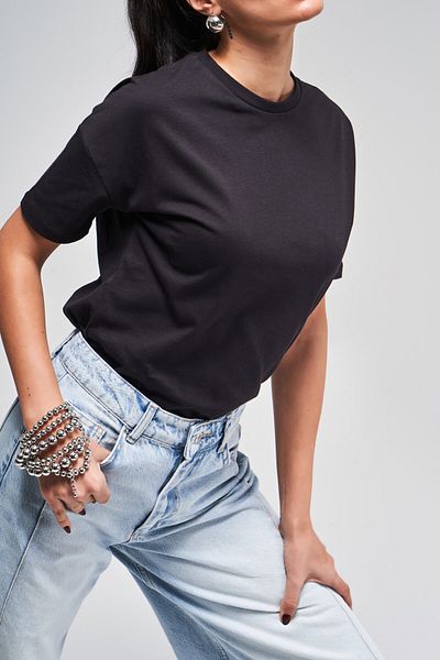 its basic Women's Black Color S5 Crew Neck Basic T-Shirt