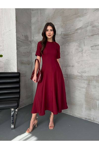 Elif Özbey Butik Rochie cu volan de lungime maxi burgundy
