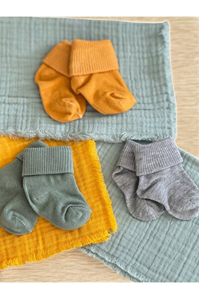 BETSY STUDIO Set of 3 100% Cotton Baby Socks