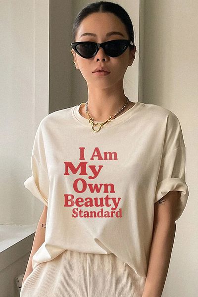 uyguntarz Μπλουζάκι I Am My Own Beauty Standard με στάμπα σχεδίασης