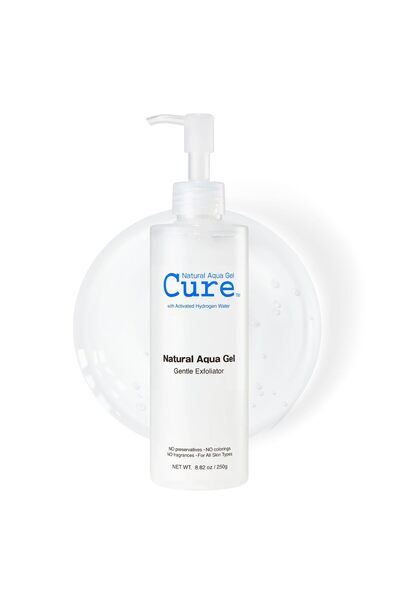 NATURAL AQUA GEL CURE مقشر لطيف من كيور باي تويو أكوا جل للوجه والجسم، للبشرة...