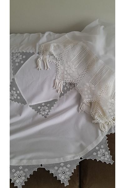 Papatyam 145cm Hand Knitted |   Half Century Table |   Tulle Curtain |   Team |   Handcrafted Lace/Cotton