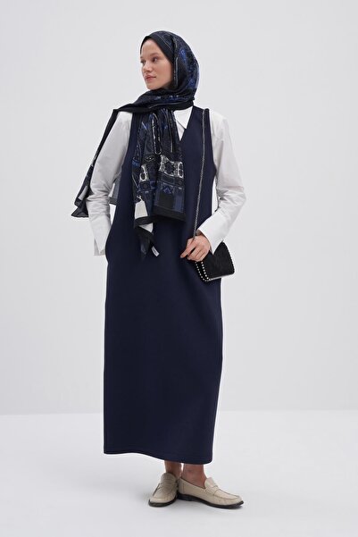 carell Deep Indigo - Silk Shawl