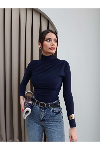 ESRAHELVACI Μπλούζα με πιέτες ώμου και μέσης