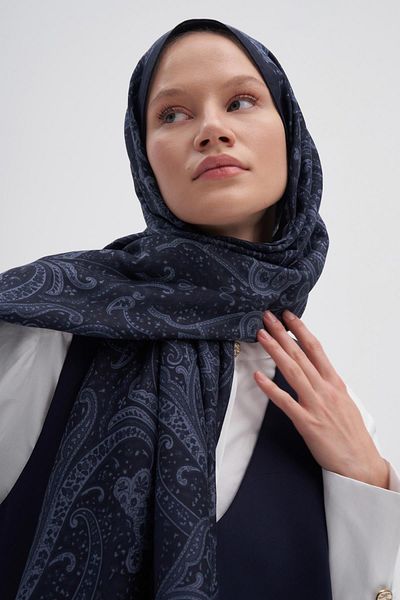 carell Flow Indigo Early Silk Shawl