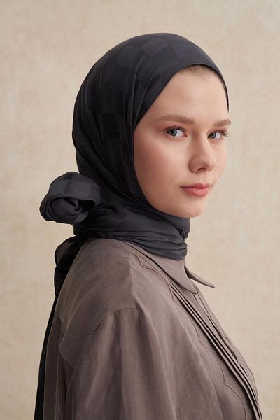 carell Italian Non-Silk Check Jacquard Shawl Anthracite