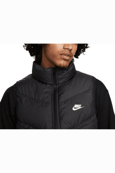 Nike Vesta NIKE Storm-FIT Windrunner - FB8193-010