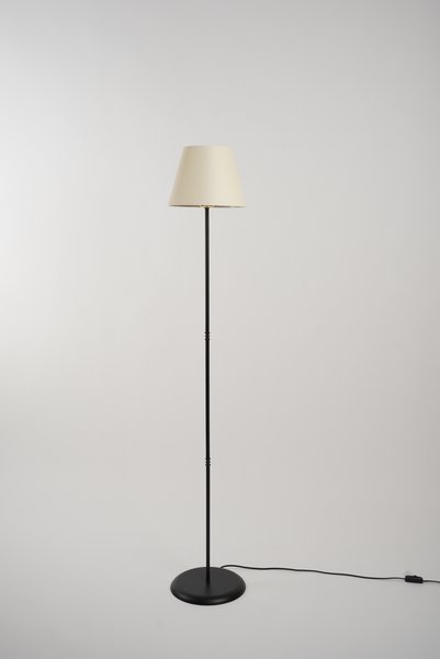 NAVEMU Zenith Metal Lambader Siyah-Finlin Krem (25x25x145 cm)