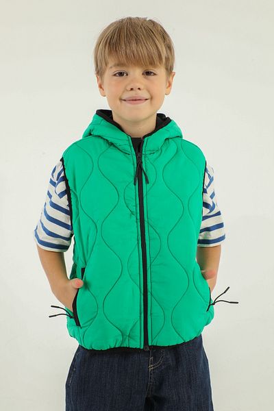 Black One Hooded Double Pocket Girl's Vest