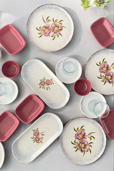 Keramika Polya 30 Piece Breakfast Set for 6 People