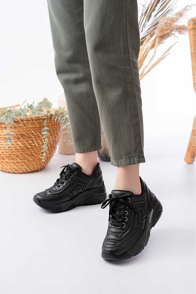 Weynes Women's Black Leather Embossed High Sole Sports Shoes Wsb4012