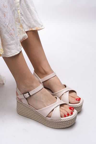 Riccon Beige Women's Sandals Isolyaries 0012503