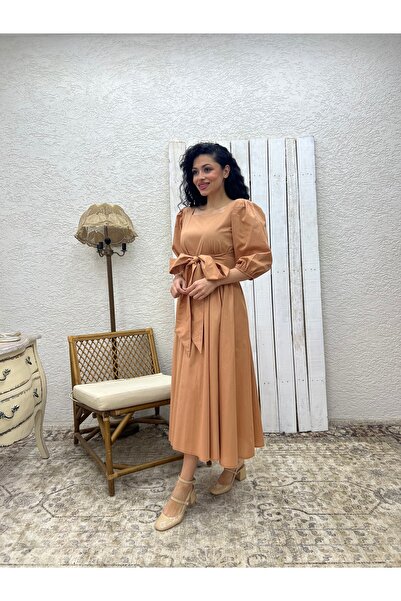 KÜÇÜĞÜM BUTİK Φόρεμα Camel Long Bow Flared Poplin