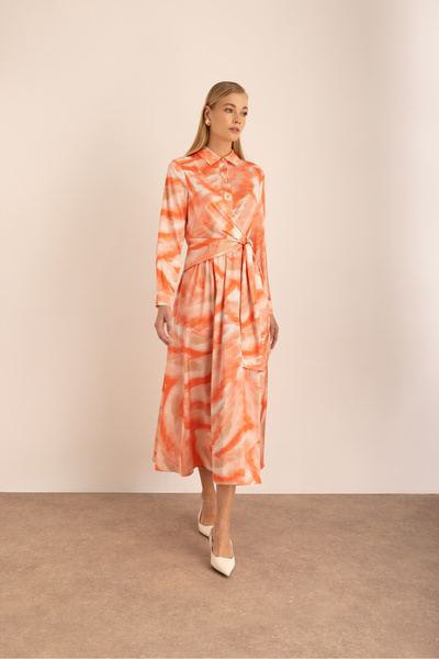 Aker Desenli Astarlı Saten Elbise