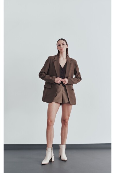 MUGGO Chily Garantili Kemer Ve Toka Detaylı Kalın Topuklu Kadın Bot