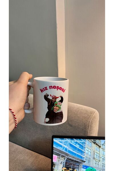 Home Ebo Çakal Kız Neşesi Kupa