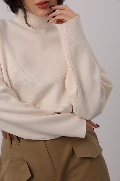 FACETTE Γυναικείο πουλόβερ Oversize με γιακά εκρού