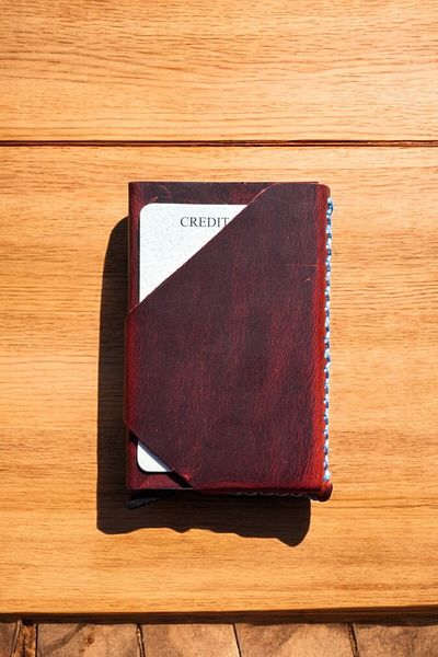 MAT Deri Men's Mechanismed Card Holder Real Leather Automatic Mechanismed 7 Card Capacity Card Holder