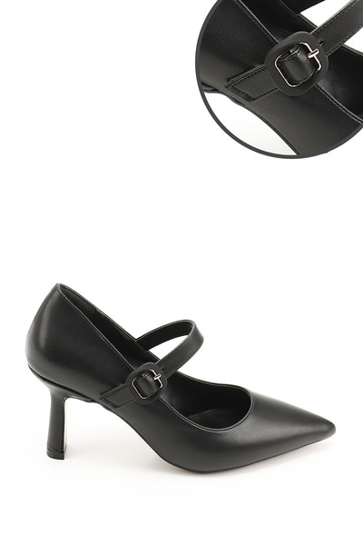 GÖNDERİ(R) حذاء ماري جين نسائي أسود بمقدمة مدببة وكعب كعب عريض