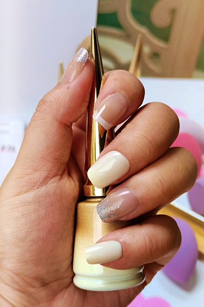 Easy Beauty 24 Adet Protez Görünümlü Takma Tırnak Seti Çift Taraflı Bant Törp...