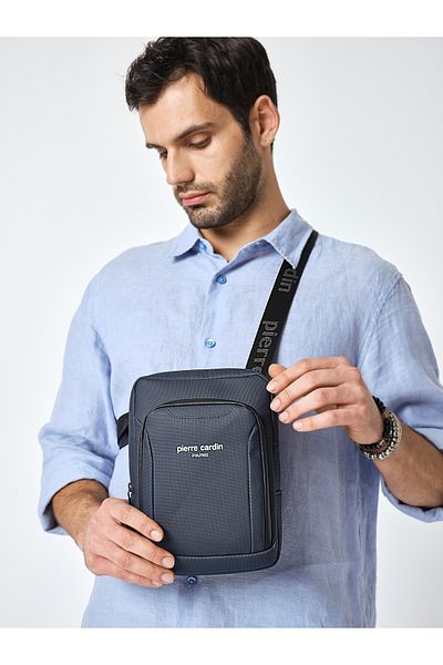 Pierre Cardin 01Pc 002013   Navy Blue Water Resistant Messenger and Shoulder Bag with Strap